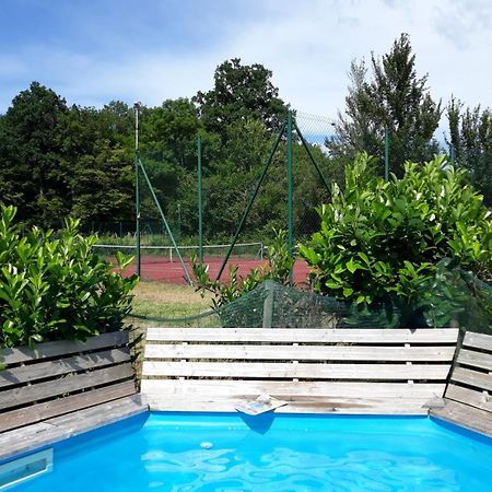 La Vache Tennis Prive كروكس لا فيل المظهر الخارجي الصورة